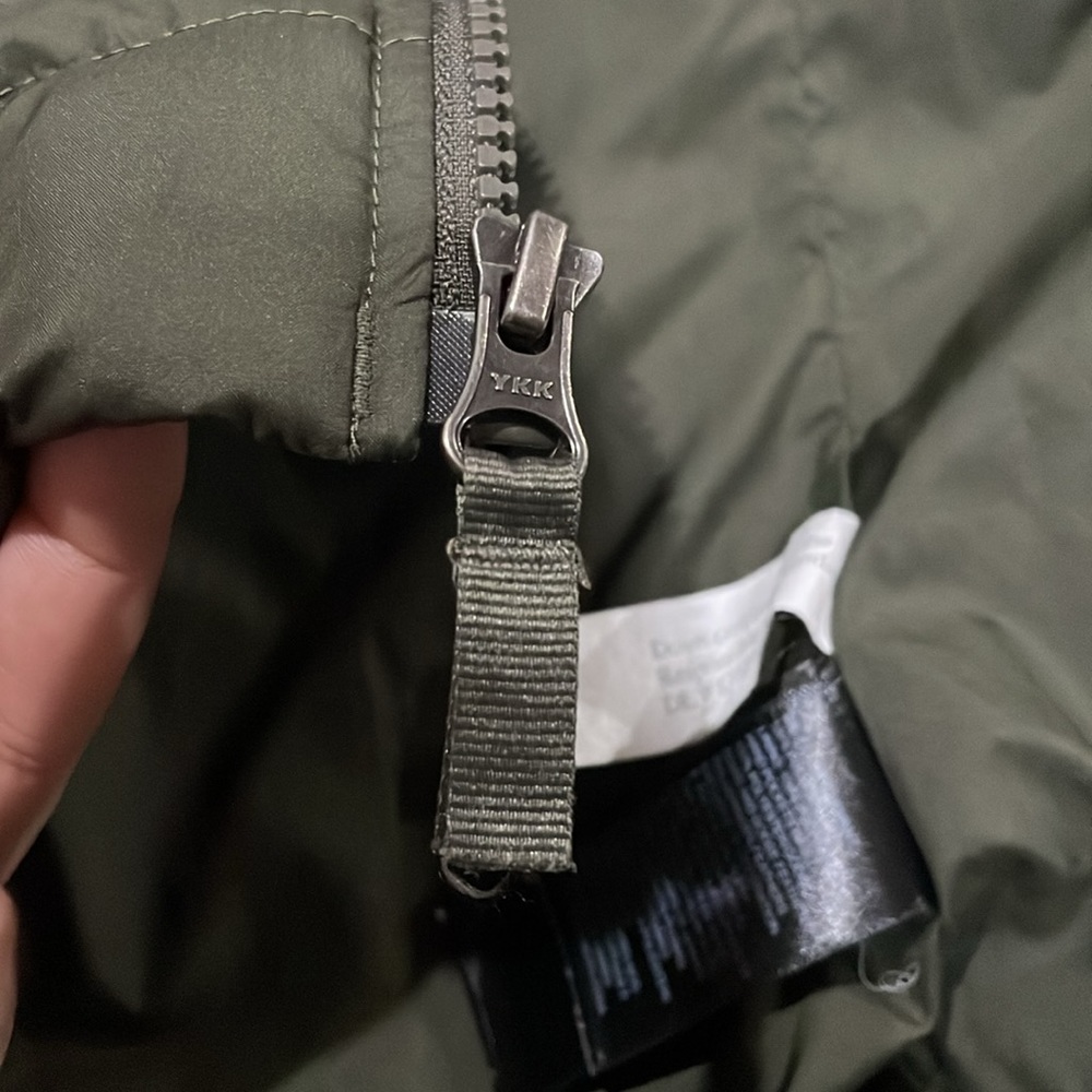 North Face Girls Dark Olive Green Puffer thin Goose Down Coat - Picture 14 of 14